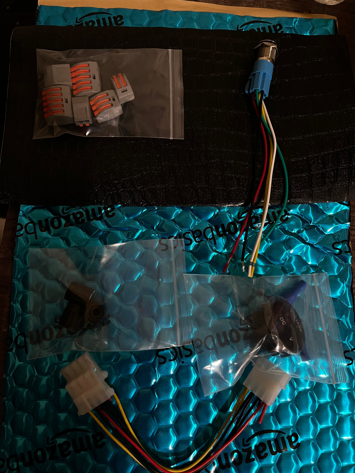 Mini toolbox speaker kit (Not the whole Speaker)